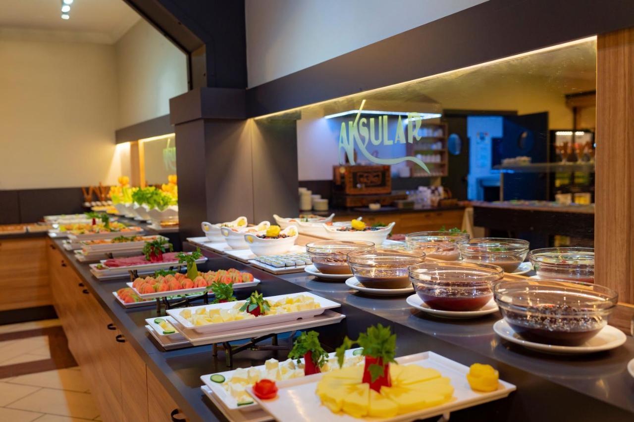 4 ห้องนอน 1 ห้องน้ำส่วนตัว ขนาด 1300 ตร.ม. – กลางเมืองตราบซอน Hotel ทรับซอน ภายนอก รูปภาพ