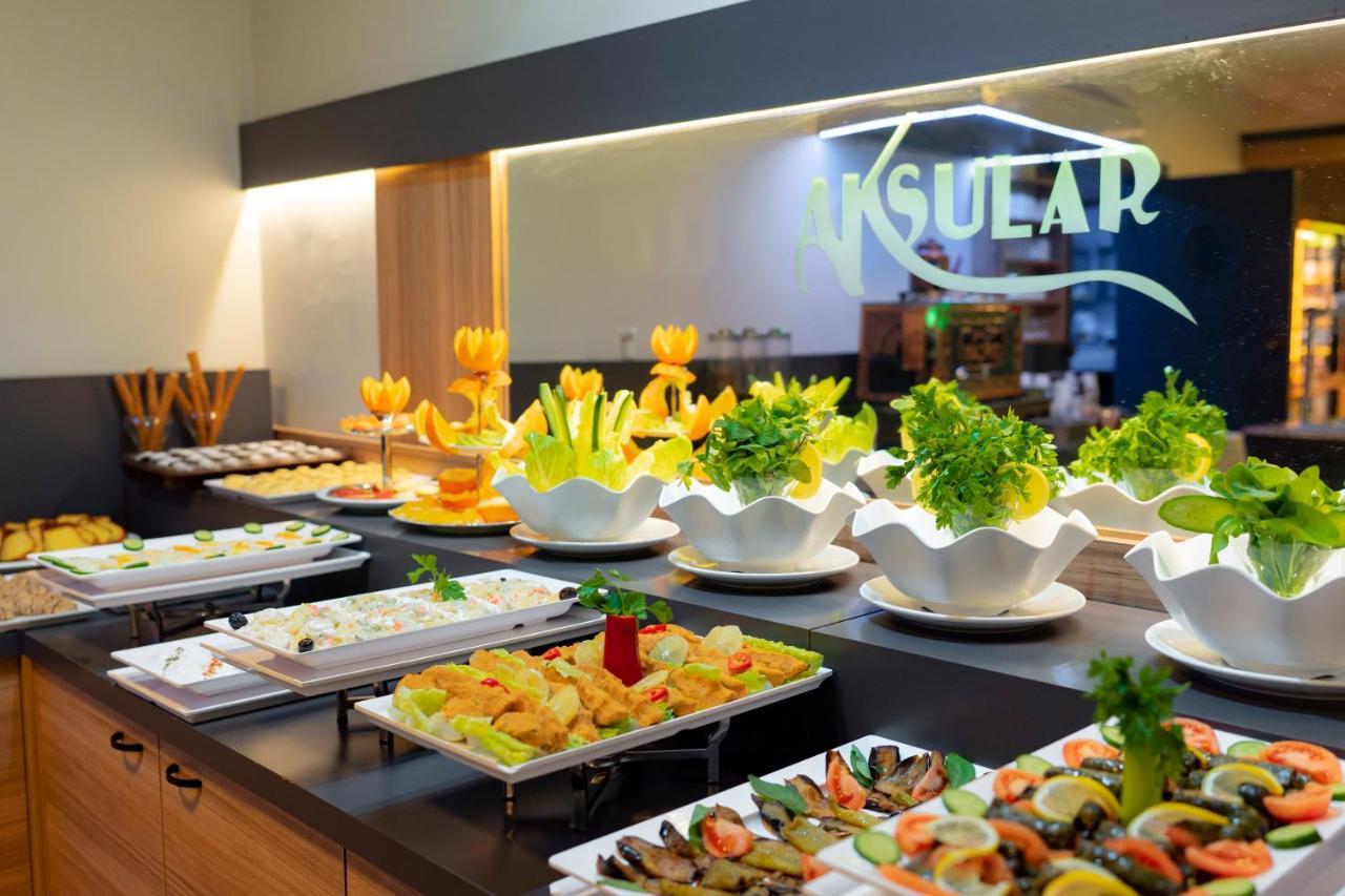4 ห้องนอน 1 ห้องน้ำส่วนตัว ขนาด 1300 ตร.ม. – กลางเมืองตราบซอน Hotel ทรับซอน ภายนอก รูปภาพ