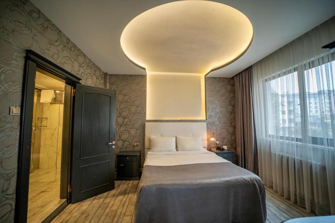 4 ห้องนอน 1 ห้องน้ำส่วนตัว ขนาด 1300 ตร.ม. – กลางเมืองตราบซอน Hotel ทรับซอน ภายนอก รูปภาพ