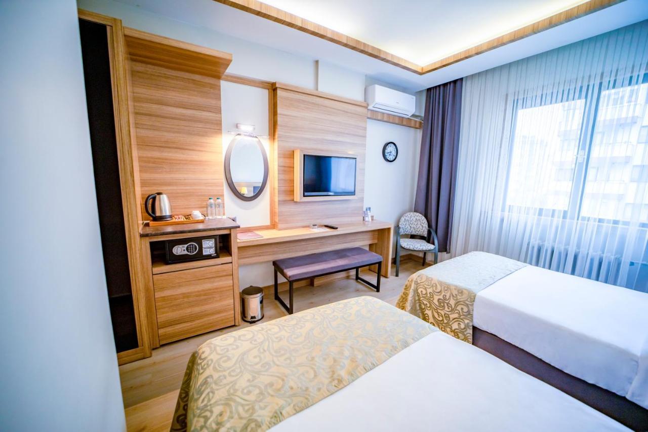 4 ห้องนอน 1 ห้องน้ำส่วนตัว ขนาด 1300 ตร.ม. – กลางเมืองตราบซอน Hotel ทรับซอน ภายนอก รูปภาพ